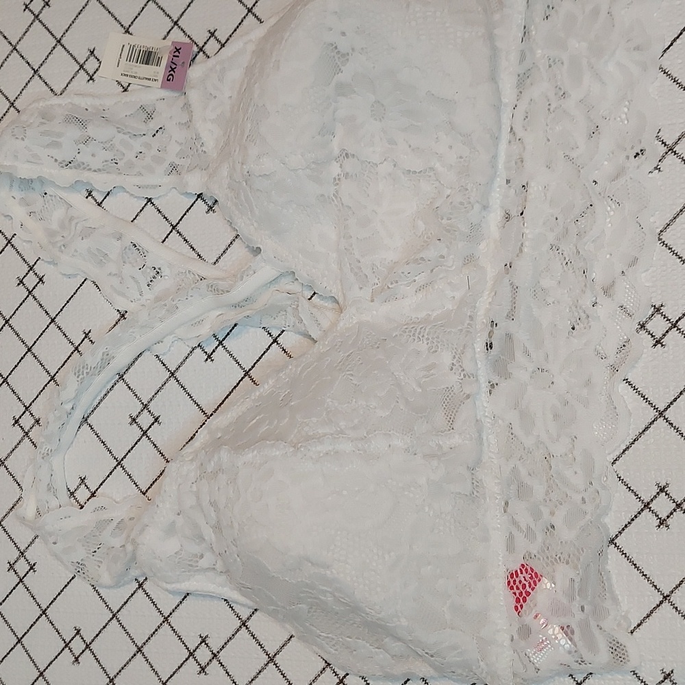 No Boundaries White Lace Bralette